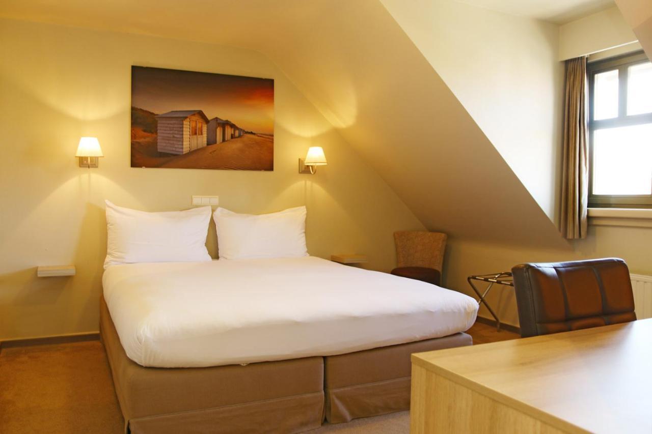 Hotel Les Dunes De Haan Buitenkant foto